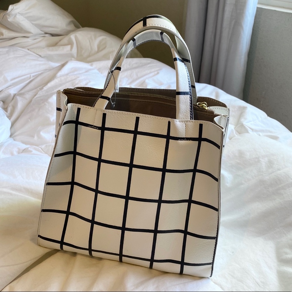 Un Billion grid handbag